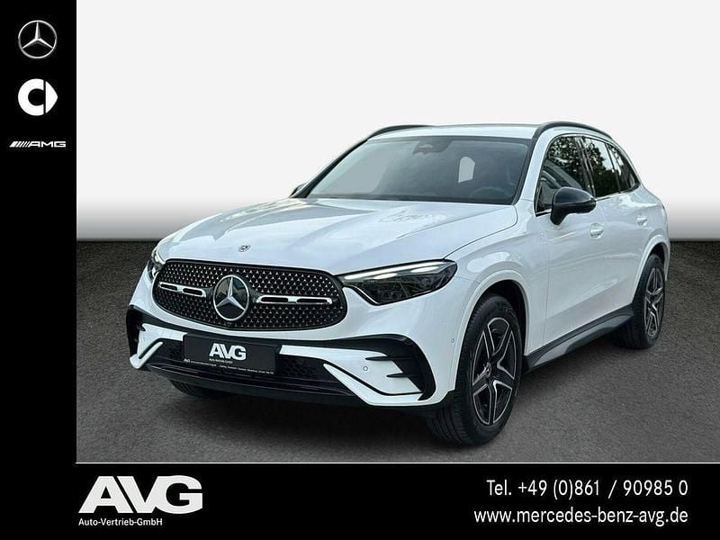 Weiß Gebraucht 2024 Mercedes GLC220 AMG SUV | 56.990 € (Superpreis) - Bild 1/4