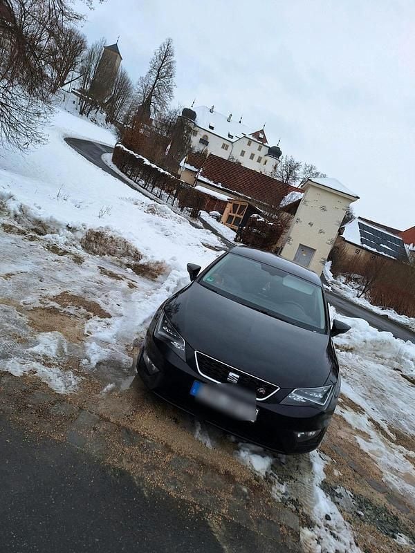 Schwarz Gebraucht 2014 Seat Leon FR Limousine | 8.000 € (Superpreis) - Bild 1/4