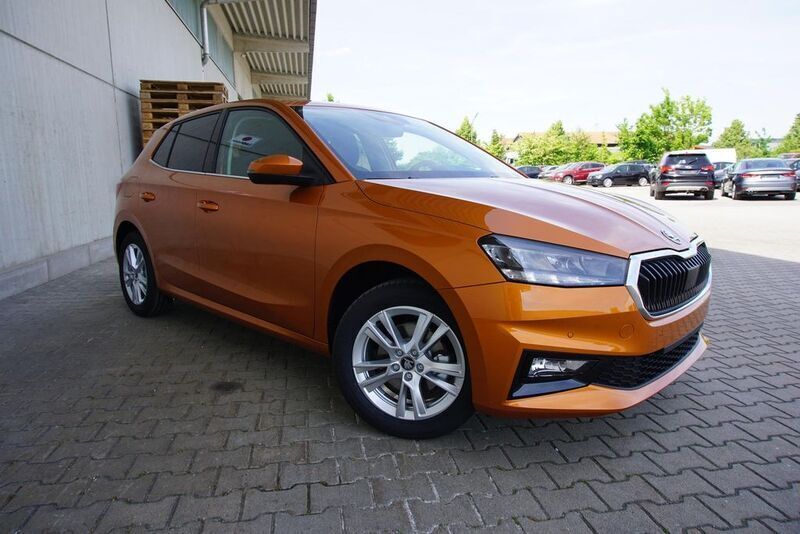 Phoenixorange metallic Neu 2025 Skoda Fabia Limousine | 21.895 € (Guter Preis) - Bild 1/4