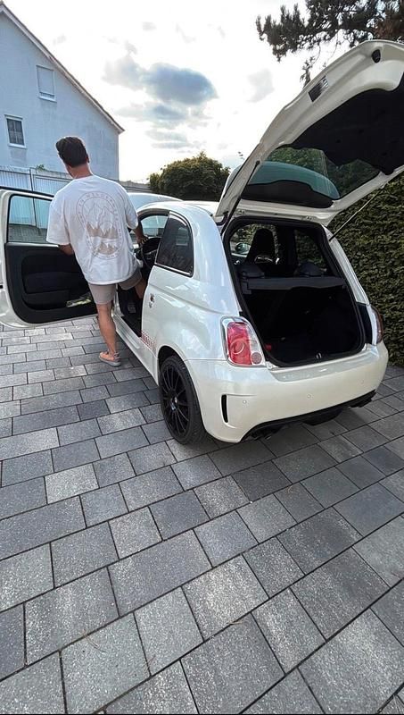 Gebraucht Abarth 595 160 PS (117 kW) 2013 Beige Kleinwagen