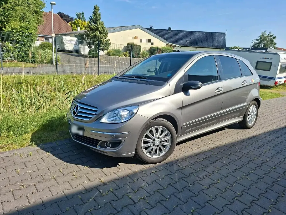 Gebraucht Mercedes B200 2006 Grau Van / Kleinbus