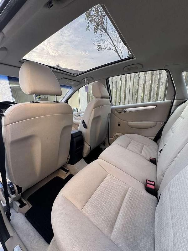 Gebraucht 2005 Mercedes B170 Van / Kleinbus | 3.800 € (Fairer Preis) - Bild 1/4
