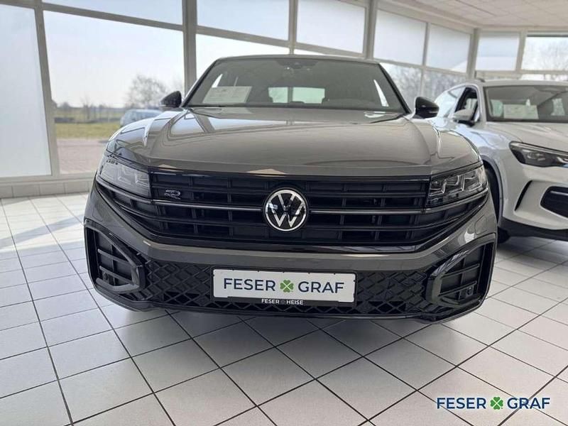 Gebraucht VW Touareg Style 286 PS (210 kW) 2024 Siliziumgrau metallic SUV