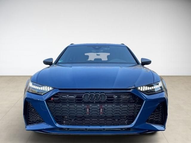 Second-hand Audi RS6 Performance 630 CP (463 kW) 2025 Albastru Break