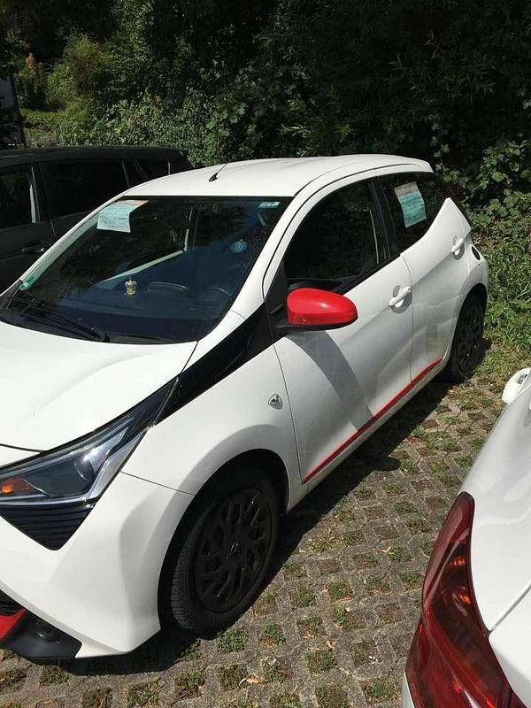 Gebraucht Toyota Aygo 72 PS (52 kW) 2019 Kleinwagen