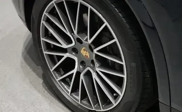 Gebraucht Porsche Cayenne Coupe 462 PS (339 kW) 2022 Moonlightblue Coupé