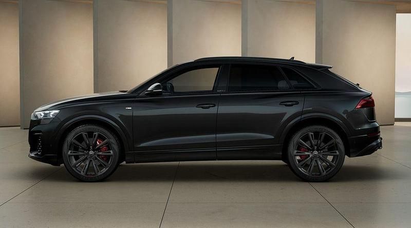 Neu Audi Q8 Ambiente 286 PS (210 kW) 2026 Außenfarbe: SUV