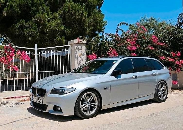 Silber Gebraucht 2017 BMW 520 M Sport Kombi | 15.499 € (Guter Preis) - Bild 1/4