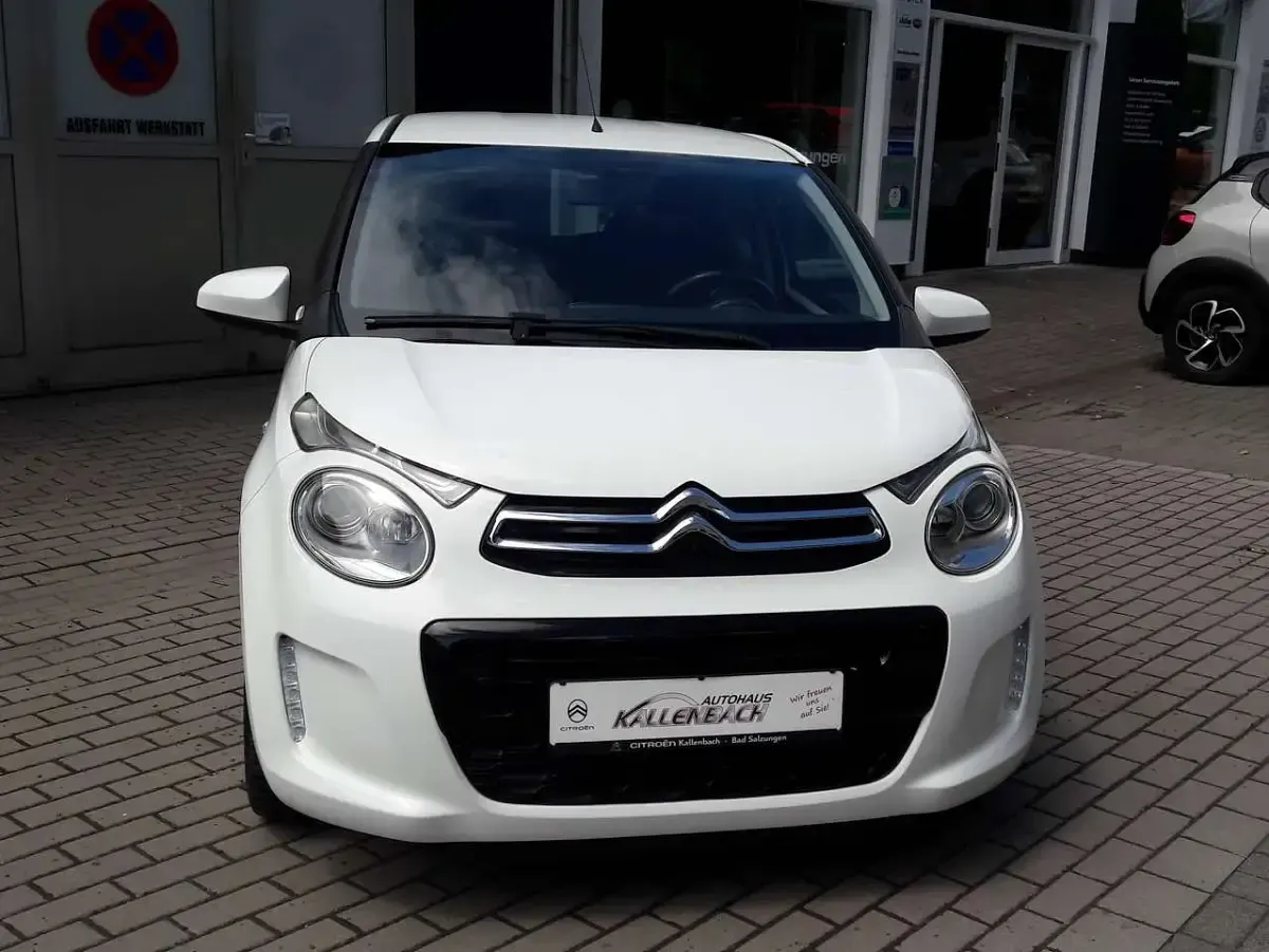 Gebraucht Citroën C1 Shine 82 PS (60 kW) 2015 Weiß Kleinwagen