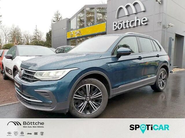 Gebraucht VW Tiguan Active 150 PS (110 kW) 2023 Andere farbe SUV