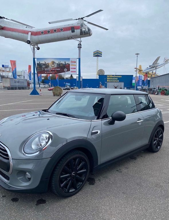 Grau Gebraucht 2016 Mini John Cooper Works Sport Kleinwagen | 11.590 € (Fairer Preis) - Bild 1/4