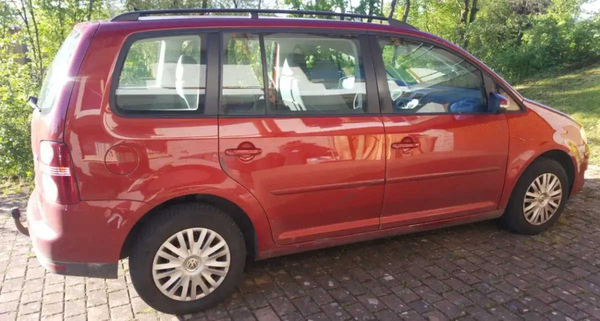 Gebraucht VW Touran 140 PS (102 kW) 2010 Van / Kleinbus