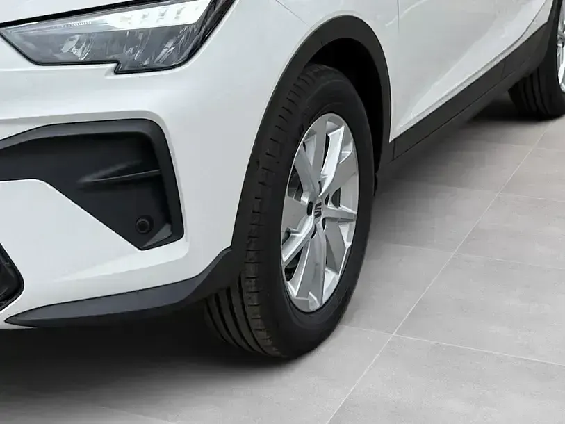 Neu Seat Arona Style 116 PS (85 kW) 2026 "candy" weiss SUV