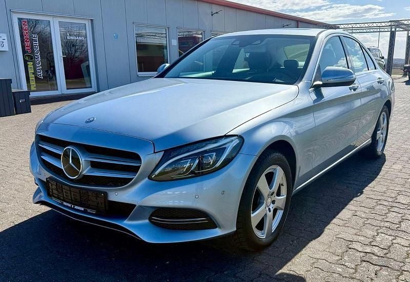 Gebraucht Mercedes C200 184 PS (135 kW) 2014 Silber Limousine