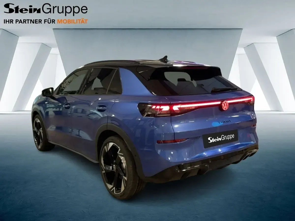 Gebraucht VW T-Roc R-line 150 PS (110 kW) 2025 Schwarz SUV