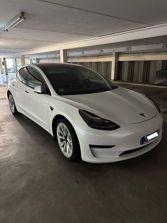 Gebraucht Tesla Model 3 Long Range AWD 366 kW (498 PS) 2021 Weiß Limousine