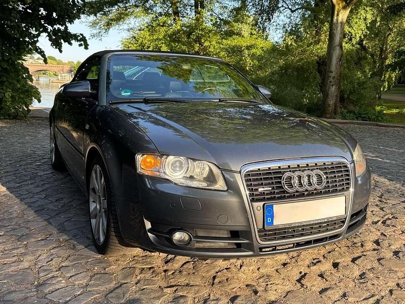 Grau Gebraucht 2008 Audi A4 Cabriolet Cabrio | 7.500 € (Fairer Preis) - Bild 1/4