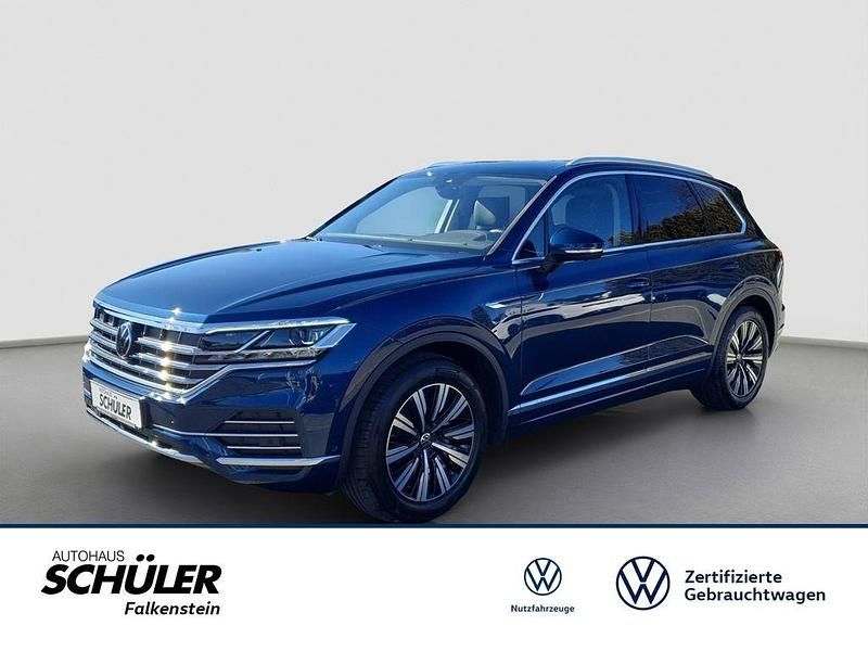 Gebraucht VW Touareg Elegance 286 PS (210 kW) 2022 Blau (aquamarinblau) SUV
