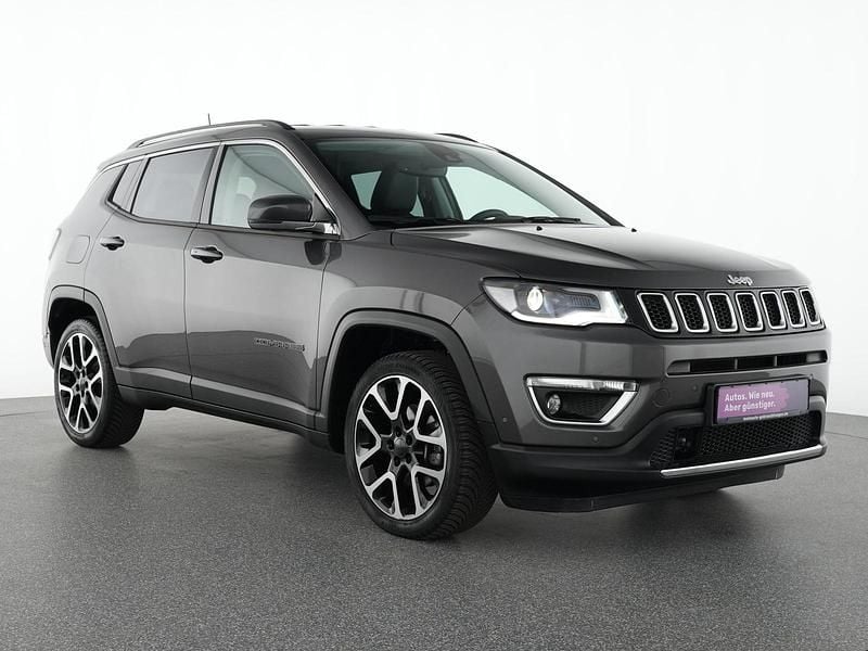 Gebraucht Jeep Compass Limited 150 PS (110 kW) 2021 Granite crystal SUV