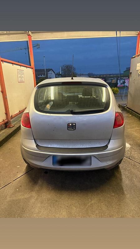 Gebraucht Seat Altea 102 PS (75 kW) 2004 Silber Van / Kleinbus