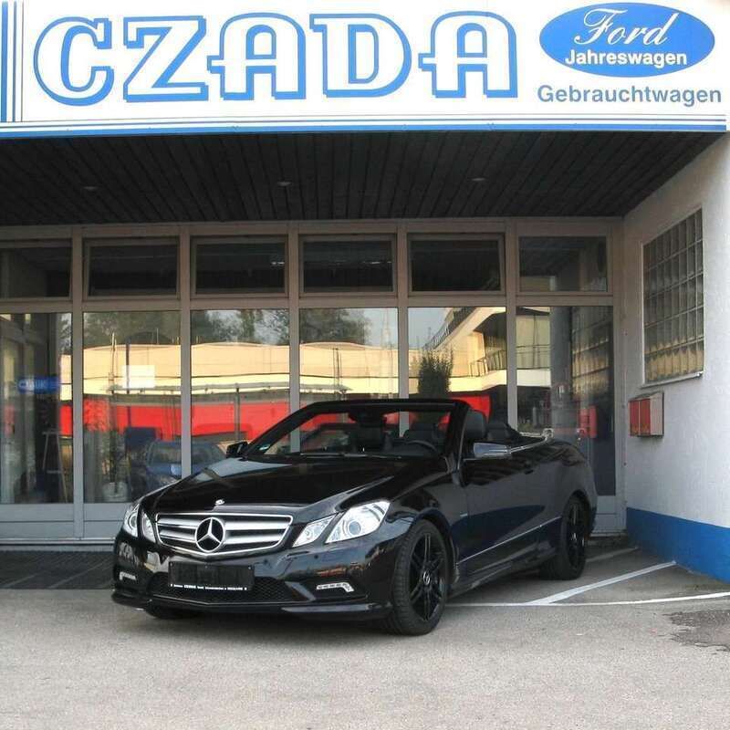 Obsidianschwarz metalliclack Gebraucht 2010 Mercedes E350 Sport Cabrio | 21.800 € (Teuer) - Bild 1/4