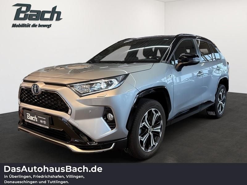Używany Toyota RAV4 Hybrid Comfort 306 KM (225 kW) 2021 SUV