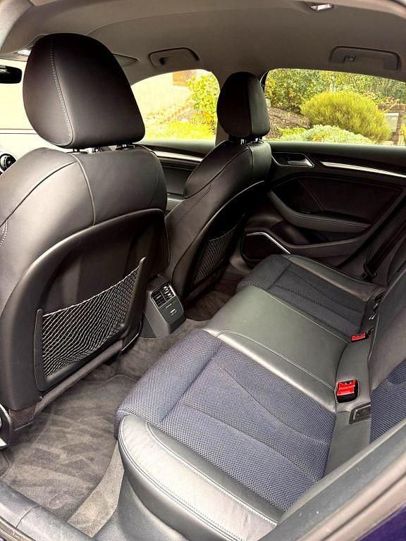 Gebraucht Audi A3 Sport 190 PS (139 kW) 2017 Blau Limousine