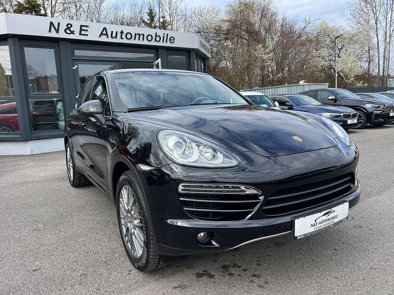 Gebraucht Porsche Cayenne 239 PS (175 kW) 2010 SUV