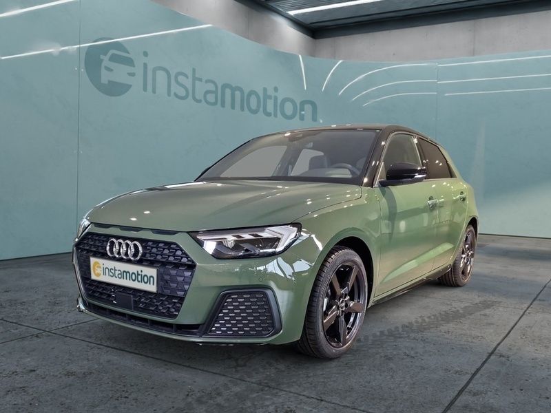 Grün Gebraucht 2024 Audi A1 Sportback Sport Kleinwagen | 32.930 € - Bild 1/4