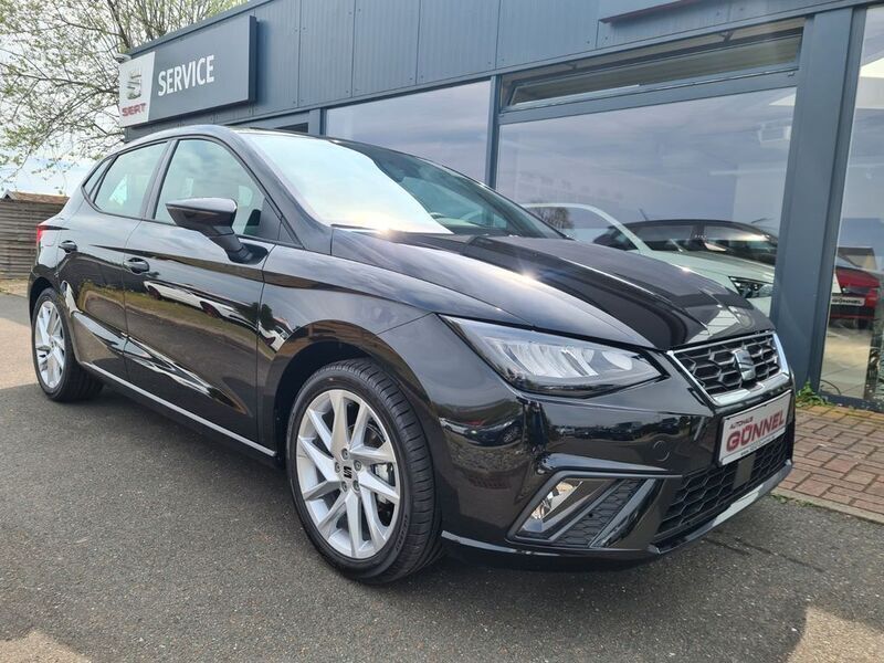 Schwarz Gebraucht 2023 Seat Ibiza FR Kleinwagen | 19.890 € (Etwas zu teuer) - Bild 1/4