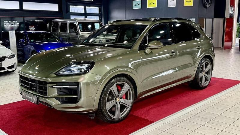 Gebraucht Porsche Cayenne S Sport 475 PS (349 kW) 2023 Grün SUV