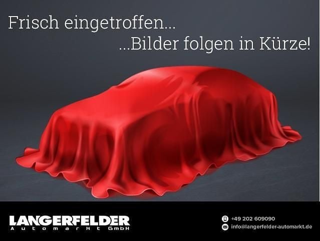 Obsidianschwarz metalliclack Gebraucht 2025 Mercedes C180 Avantgarde Kombi | 34.999 € (Guter Preis) - Bild 1/4