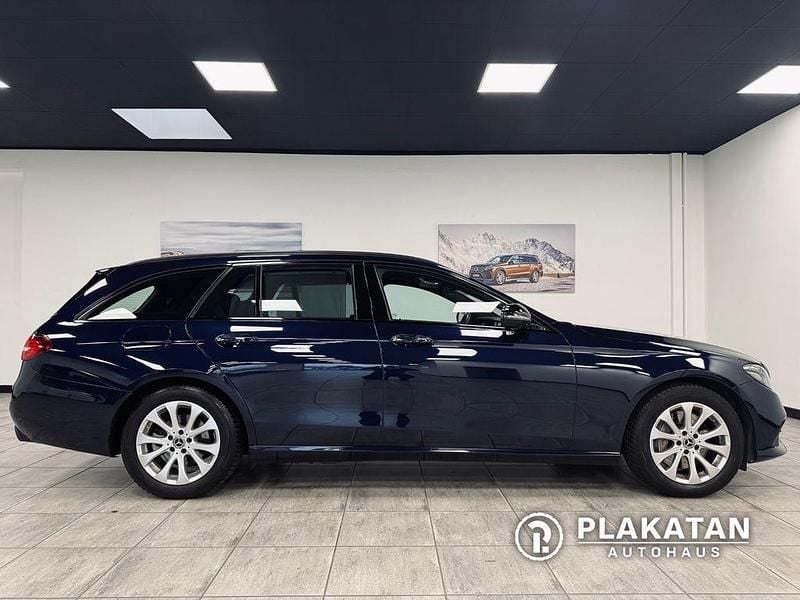 Usata Mercedes E200 184 CV (135 kW) 2018 Blu Berlina