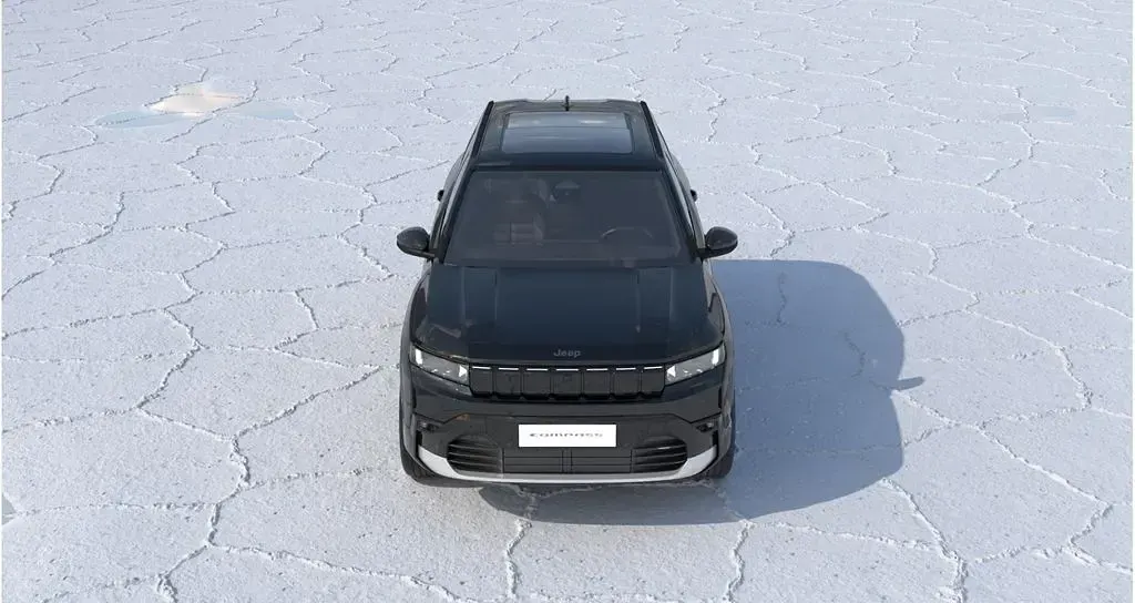 Neu Jeep Compass 145 PS (106 kW) 2026 Vulcano black (533) SUV
