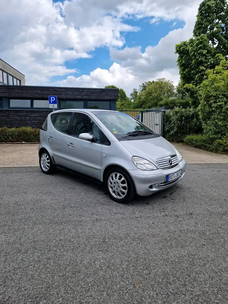Gebraucht Mercedes A190 125 PS (91 kW) 2001 Silber Kleinwagen