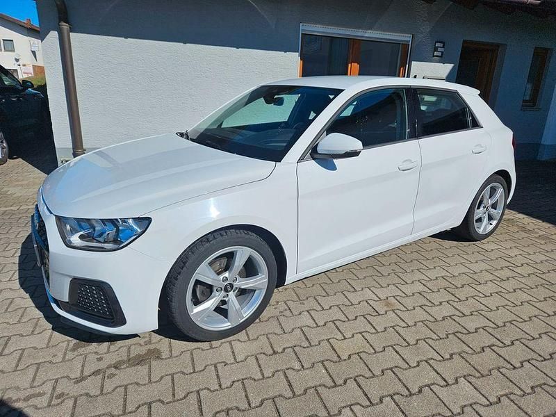Gebraucht Audi A1 Sportback Advanced 150 PS (110 kW) 2021 Weiß Kleinwagen