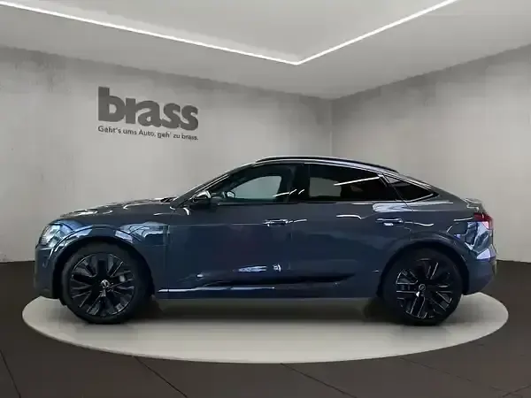 Gebraucht Audi Q8 e-tron Ambiente 250 kW (340 PS) 2023 Magnetgrau SUV