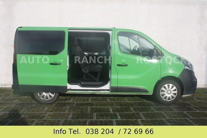 Weiß Gebraucht 2019 Opel Vivaro Van / Kleinbus | 18.900 € (Etwas zu teuer) - Bild 1/4