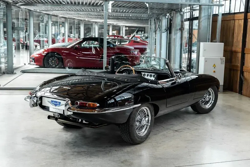 Gebraucht Jaguar E-Type 209 PS (153 kW) 1963 Schwarz Cabrio