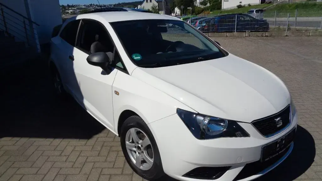 Gebraucht Seat Ibiza SC Reference 69 PS (50 kW) 2015 Weiß Kleinwagen