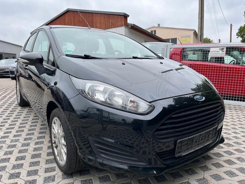 Schwarz Gebraucht 2013 Ford Fiesta Trend Kleinwagen | 4.900 € (Fairer Preis) - Bild 1/4