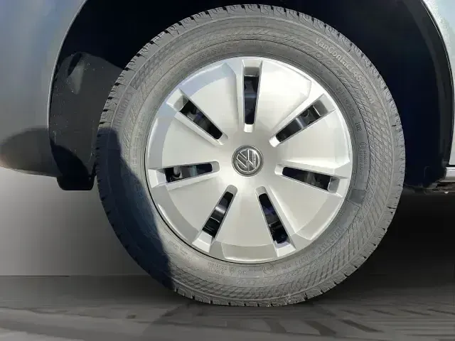 Używany VW Transporter R 110 KM (80 kW) 2022 Szary Van