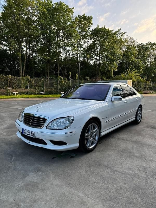 Weiß Gebraucht 2004 Mercedes S55 AMG AMG Limousine | 22.999 € - Bild 1/4