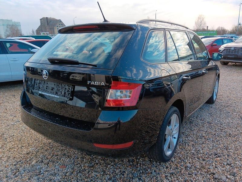 Gebraucht Skoda Fabia Cool Plus 75 PS (55 kW) 2019 Schwarz Kleinwagen