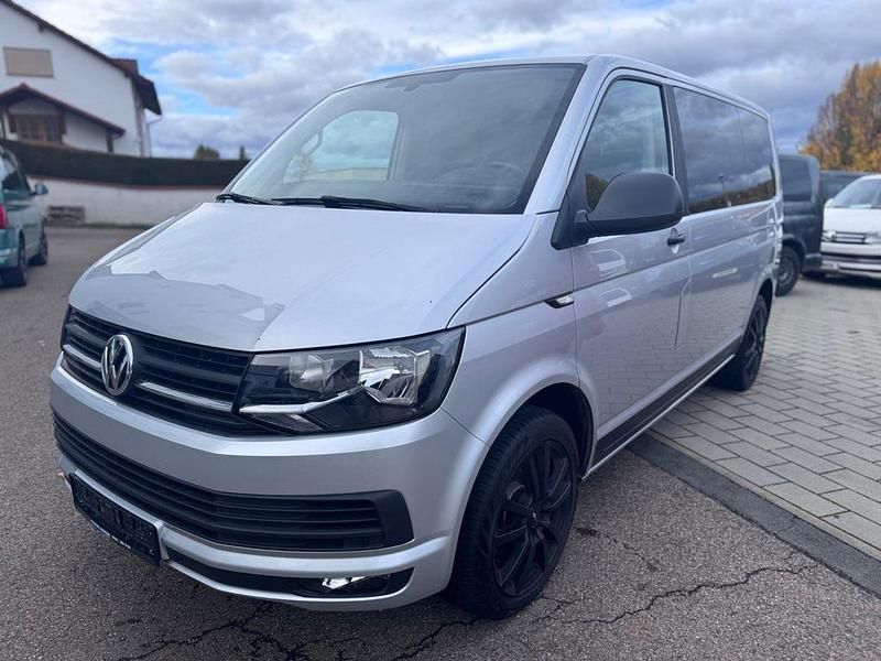 Gebraucht VW Multivan 150 PS (110 kW) 2015 Reflexsilber Van / Kleinbus