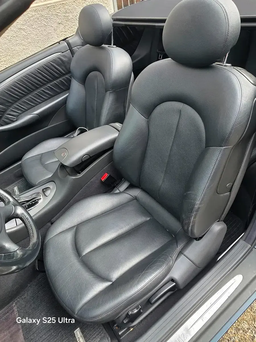 Gebraucht Mercedes CLK320 218 PS (160 kW) 2003 Schwarz Cabrio