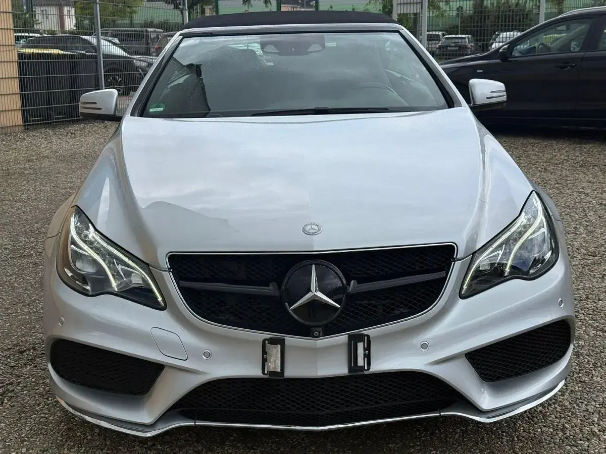 Gebraucht Mercedes E350 AMG 258 PS (189 kW) 2016 Grau Cabrio