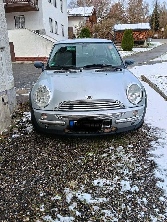 Grau Gebraucht 2003 Mini ONE Kleinwagen | 800 € (Superpreis) - Bild 1/4
