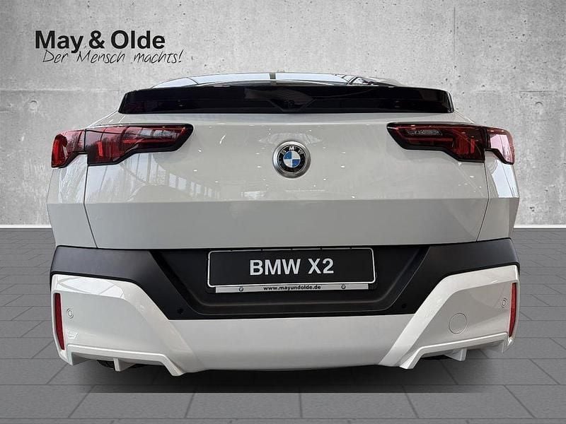 Neu BMW X2 156 PS (114 kW) 2026 Weiss SUV