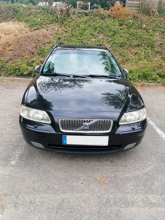 Używany Volvo V70 209 KM (153 kW) 2005 Czarny Kombi